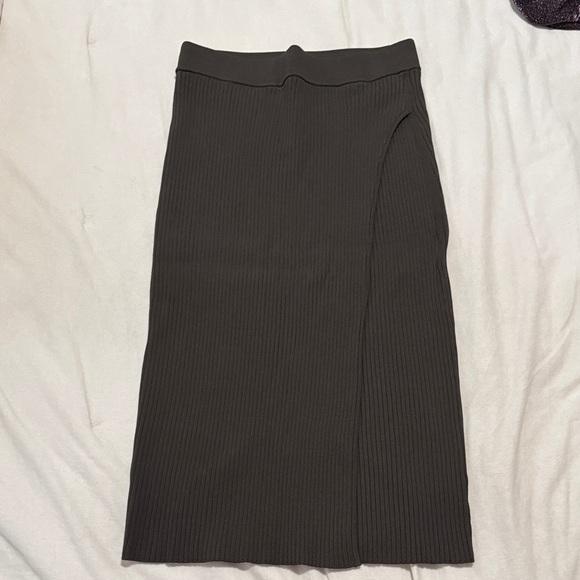 Akris Punto Skirt 
Stretch Viscose Midi Pencil... - Picture 1 of 9